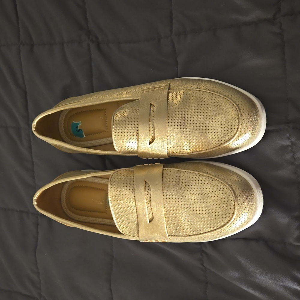 Tommy Bahamas Womens Shoes